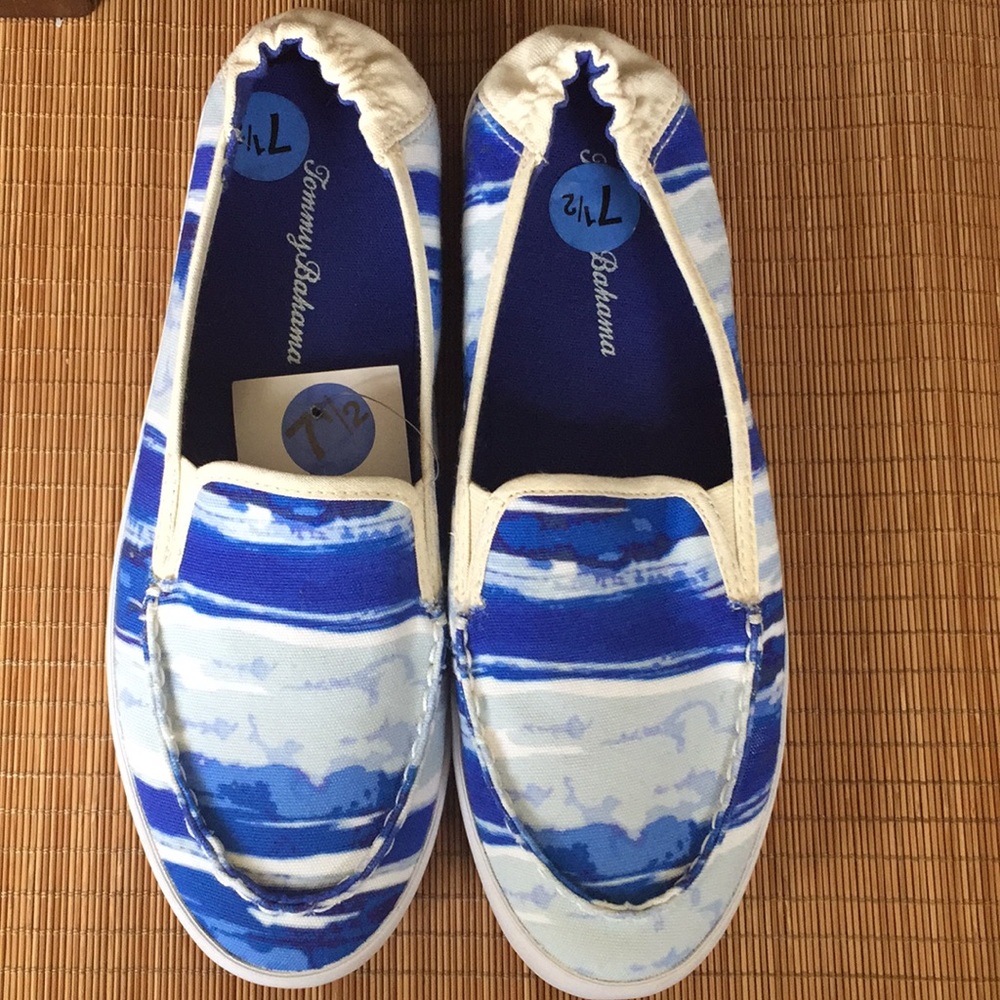 Tommy Bahama Elina  Slip on Canvas Shoes Sz 7.5